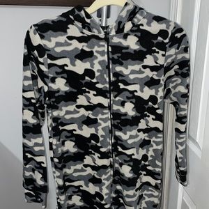 Camouflage Hooded Pajama